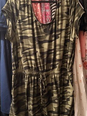 Derek Heart Camo Shorts Jumpsuit